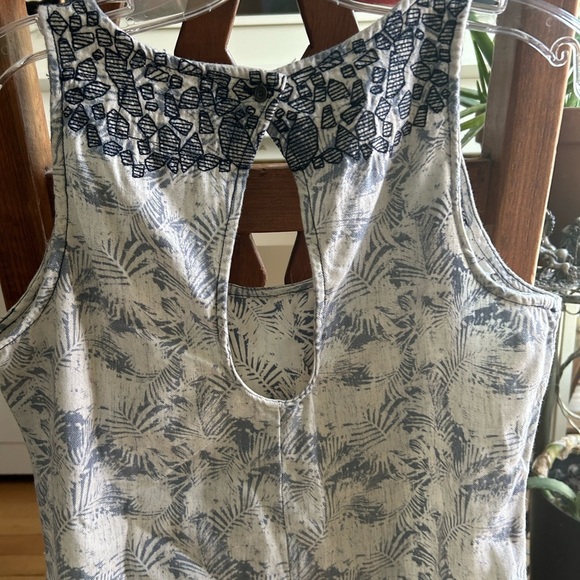 Blue Embellished Cut Out Tank Top Small - Picture 4 of 15